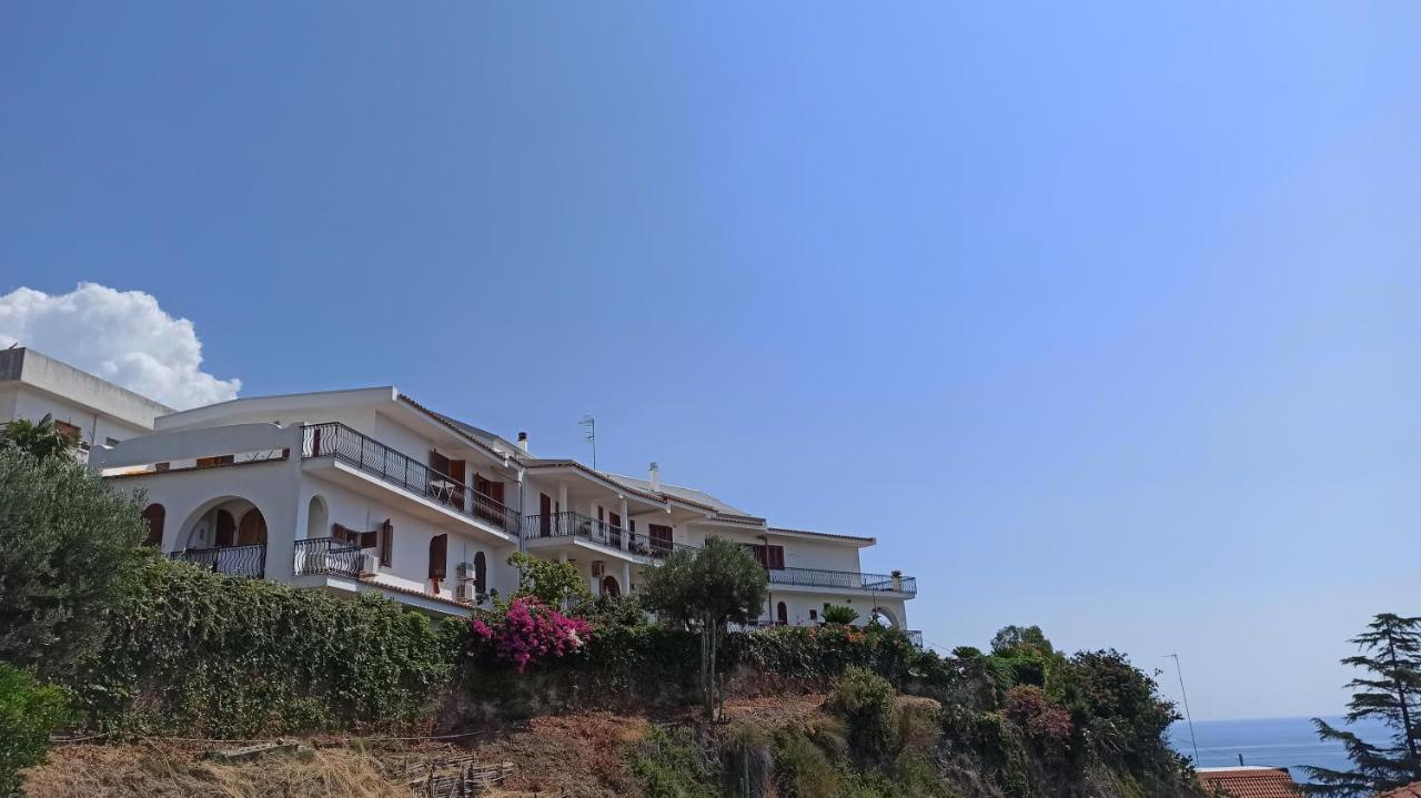Velalatina Residence B&B Soverato - Camera Maestrale & Camera Tramontana 索威拉托玛里纳 外观 照片