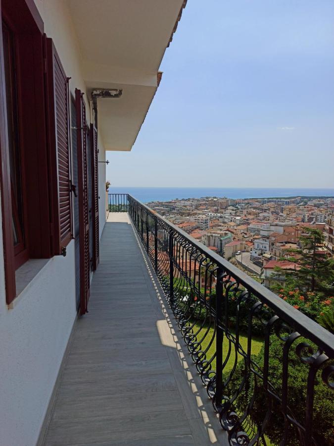 Velalatina Residence B&B Soverato - Camera Maestrale & Camera Tramontana 索威拉托玛里纳 外观 照片